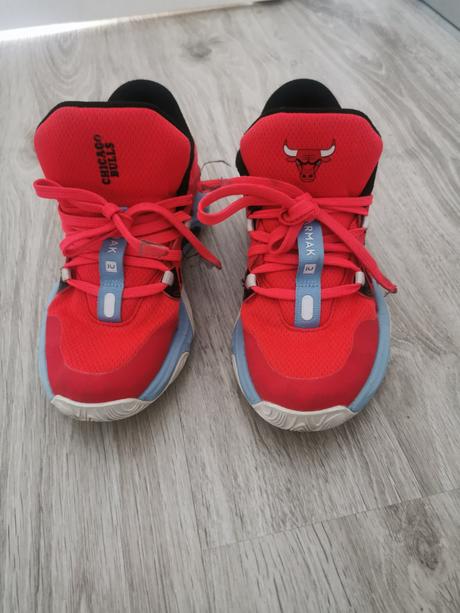 Basketbalové tenisky vysoké, veľ 35/23cm, 35