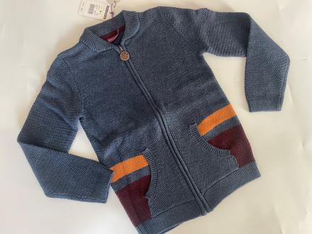 Nádherný svetrík, sergent major,134 / 140