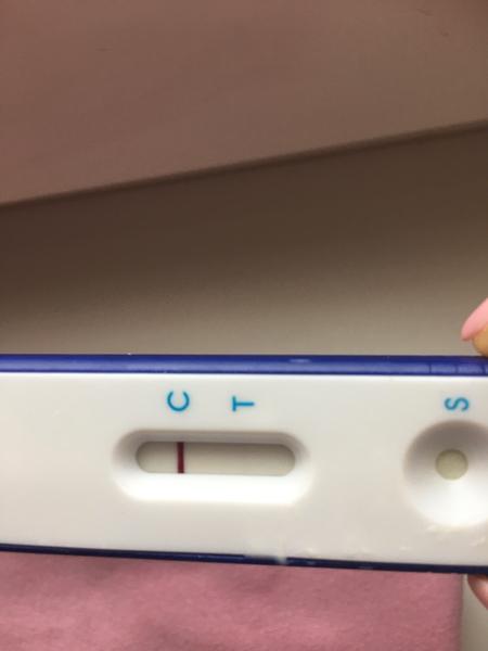 Slabučká čiarka či duch na teste