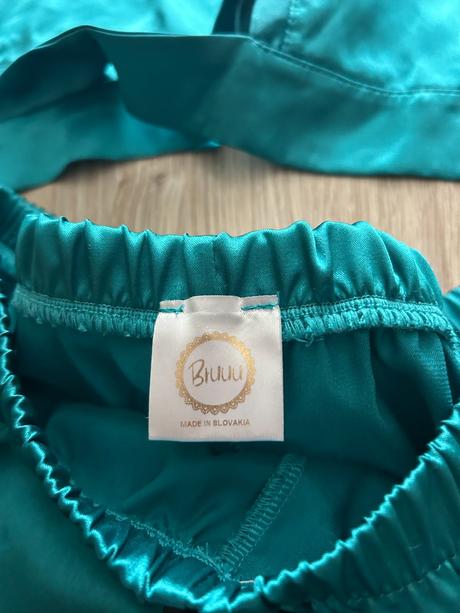 Luxusný pyžamový komplet bruuu, pc 85 eur, s