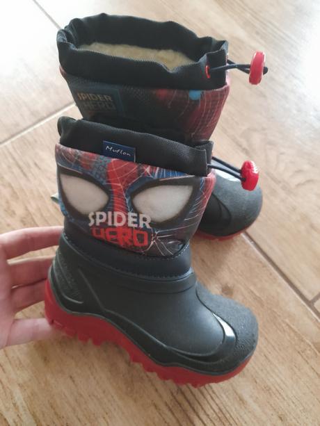 Snehule spider-man 23/24, 23