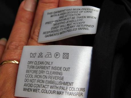 Kvalitne velmi pekne korzetove šaty, 38