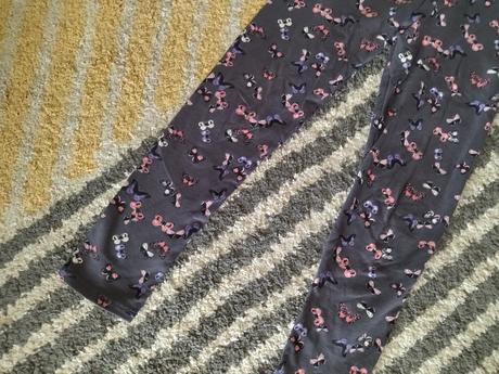 Motýlikové legínky, 134