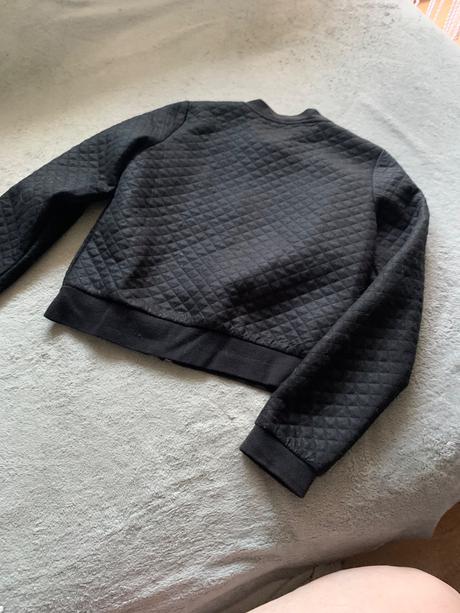 Dievcenska bombera, 158