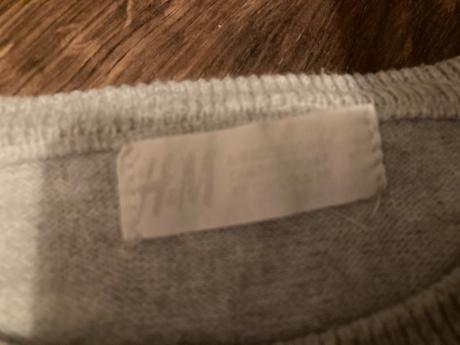 Vianočný pulovrík, 128