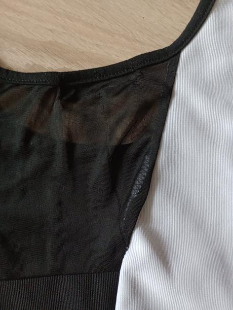 Šaty s priesvitnou látkou, amisu,xs