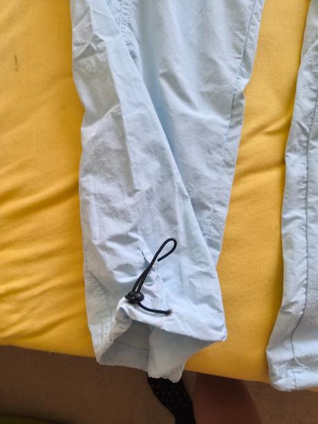 Sustiakove športové nohavice, m