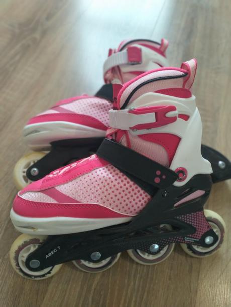 Kolieskové korčule, 35