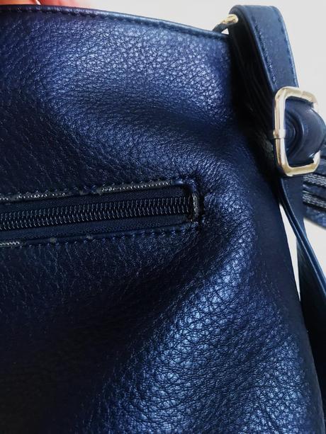 Crossbody kabelka,