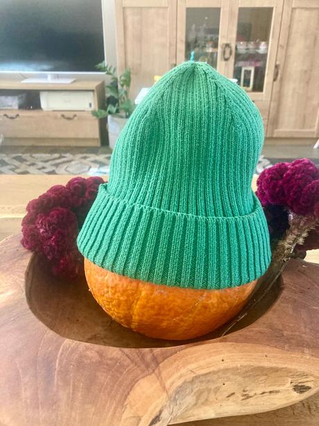 Rebrovaná čiapka zn.zara vel.s/m, zara,<50