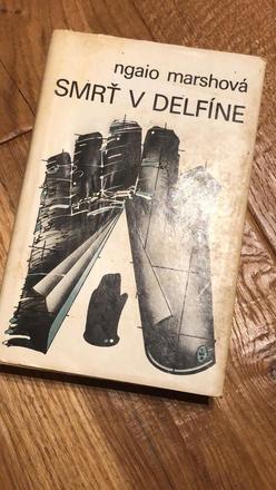 Smrť v delfíne - marshová ngaio,
