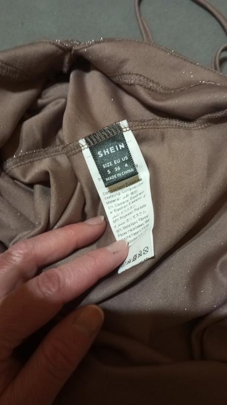 Trblietavé sexi šaty shein, s