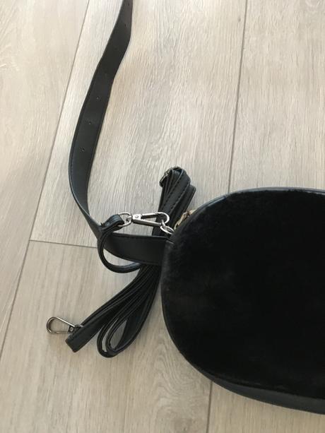 Multifukčná kabelka,ľadvinka aj crossbody v jednom, 