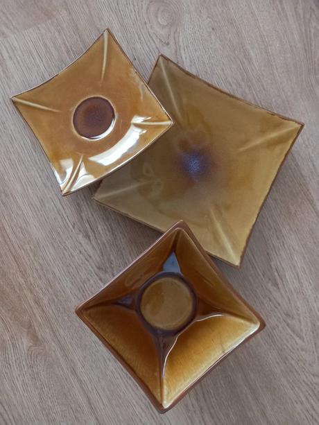 Staršia 3ks servírovacia sada po rodičoch,keramika, 