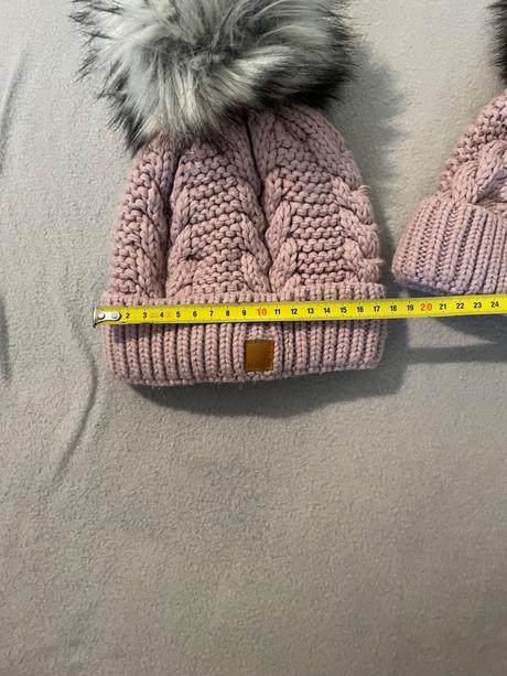 Zimné čiapky s brmbolcom, 