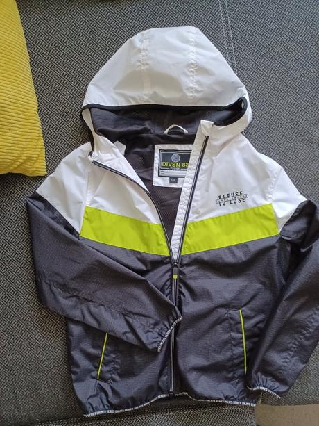 Tenká šuštiaková bunda ako nová, c&a,146