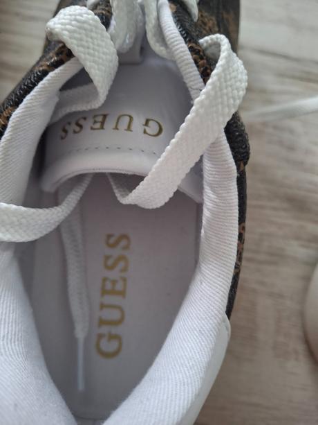 Tenisky guess, guess,39