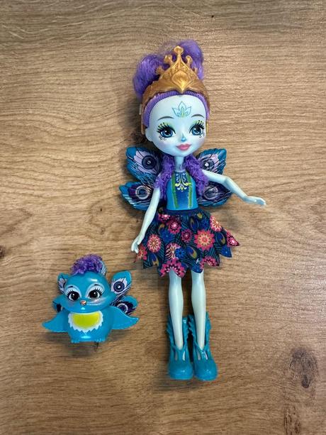 Bábiky enchantimals, 