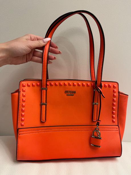 Guess kabelka, guess