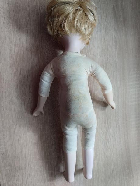 Porcelanova babika 3, 