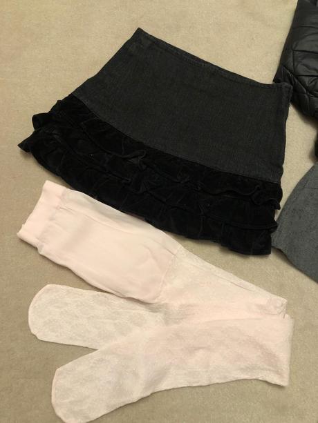 Bundicka,2 suknicky, 2 pančuchy, 104–116