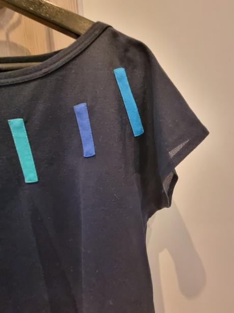 Tmavomodré tričko, m