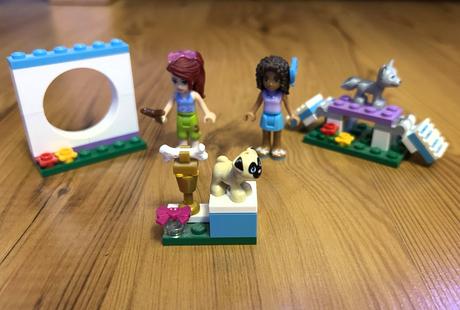 Lego friends 41124 starostlivosť o šteniatka, 