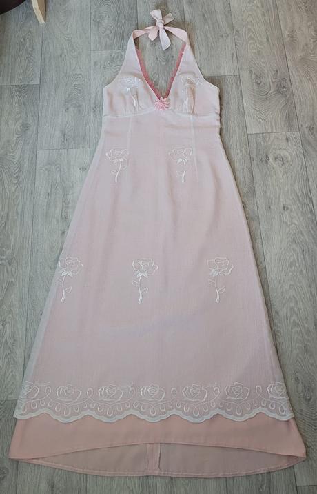 Slávnostné šaty, s