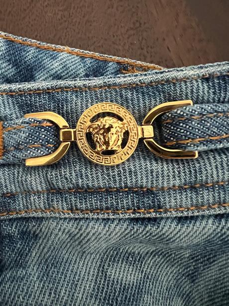 Versace stali 950 eur, versace,m