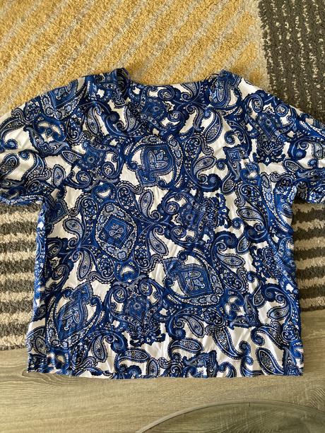 Vzorovaný letný top 44/46, c&a,44