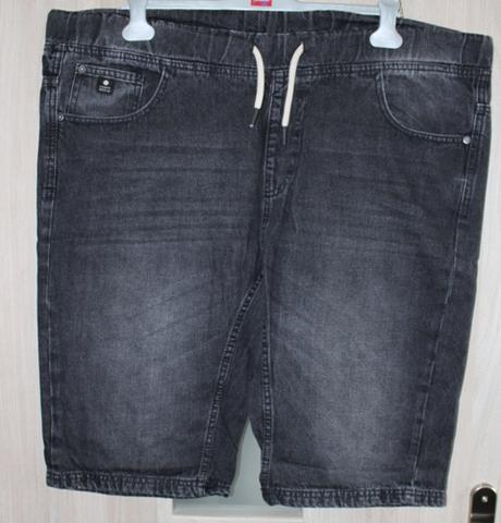 Čierne krátke č. 38 - zn. cropp, 38