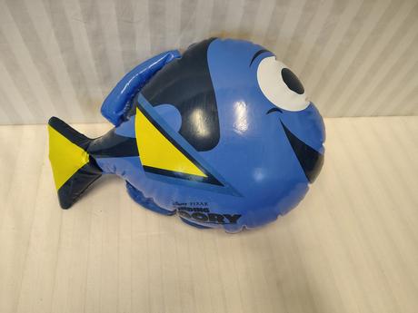 Zberateľská retro ryba hľadá sa dory, disney pixar,