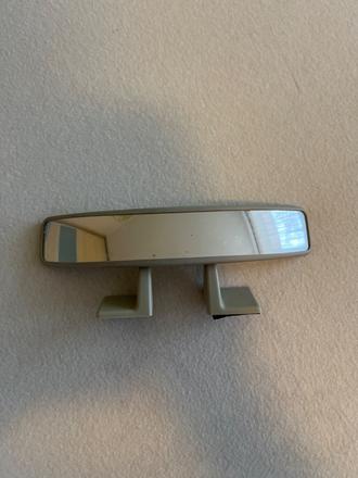 Spatne zrkadlo do auta na deti, 