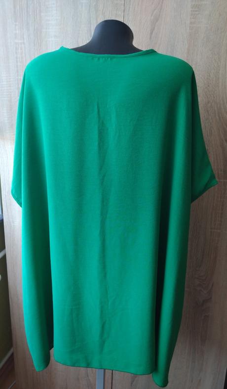 Sýtozelená oversized tunika s gombíkmi, 5xl
