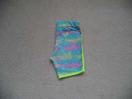 Kraťasy zelené+farebná 152, 152