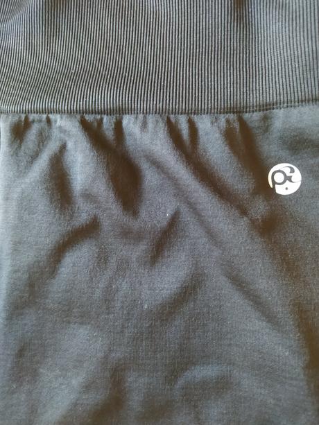 Funkčné legíny, m