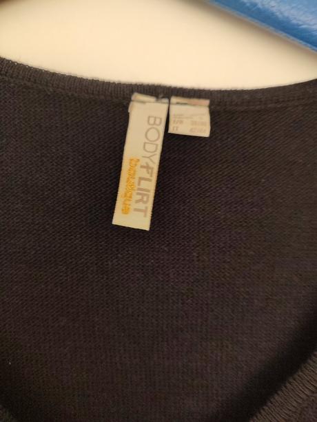 Čierne upletove šaty, s