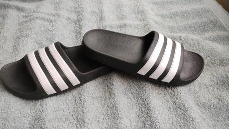 Šľapky, adidas,35