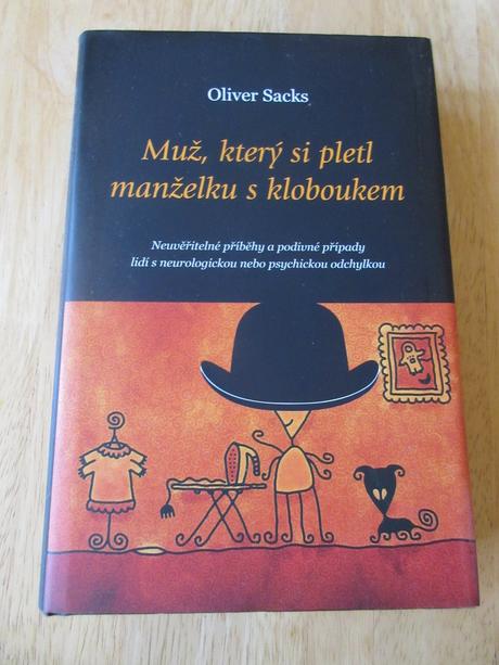 Muz, ktery si pletl manzelku s kloboukem, 