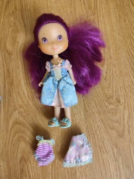 Barbie a čucoriedka, 