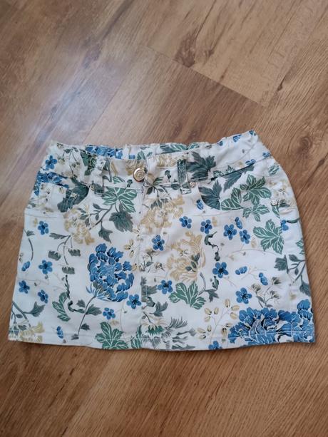 Elastická mini, 140