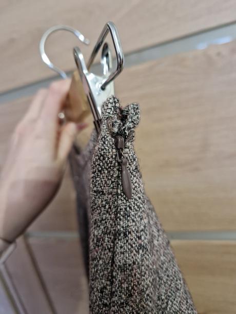 Tvídová áčková sukňa s krajkou xs, xs