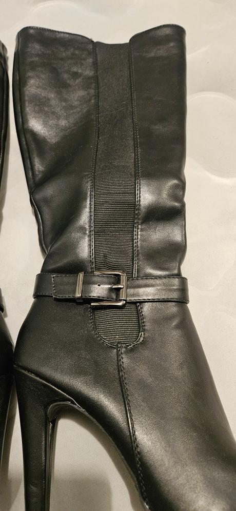 Cierne kozene cizmy v. 40, 40