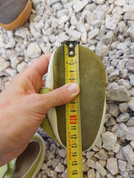 Krasne capacky, liliputi,22