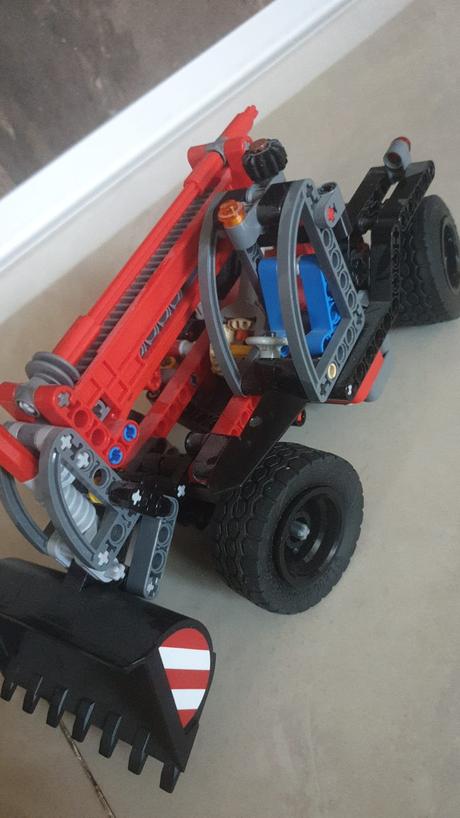 Lego technic 42061 - nakladač  top stav, 