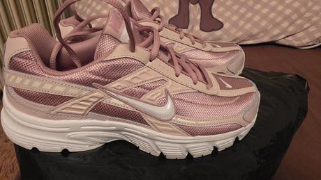 Botasky nike42, nike,42