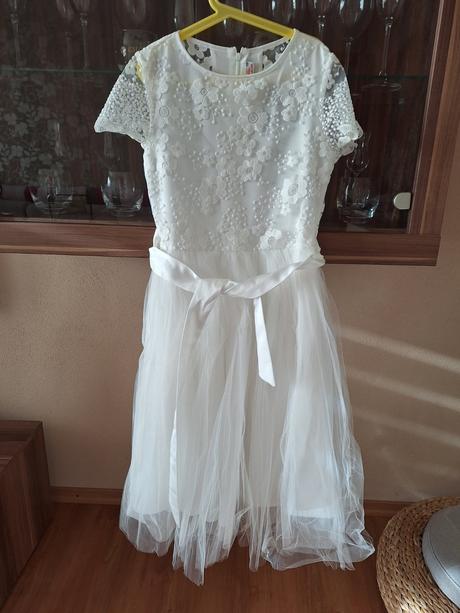 Šaty 1.sv. príjmanie, 158