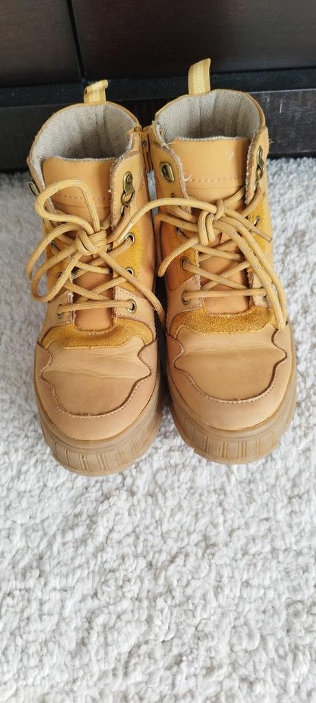 Top stav kozene turisticke topanky, zara,35