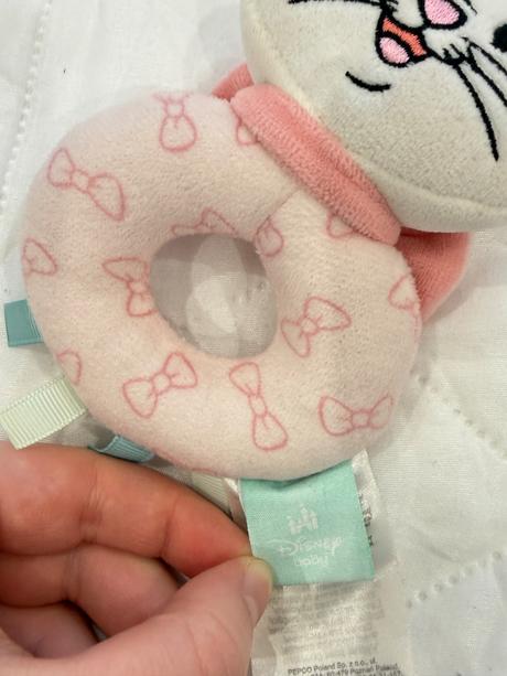 Rozkošná disney mačička hrkálka, 