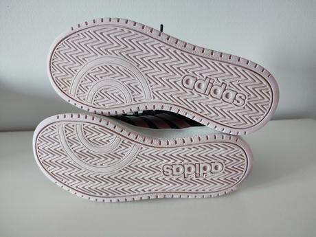 Zateplené kotníkové tenisky, adidas,32